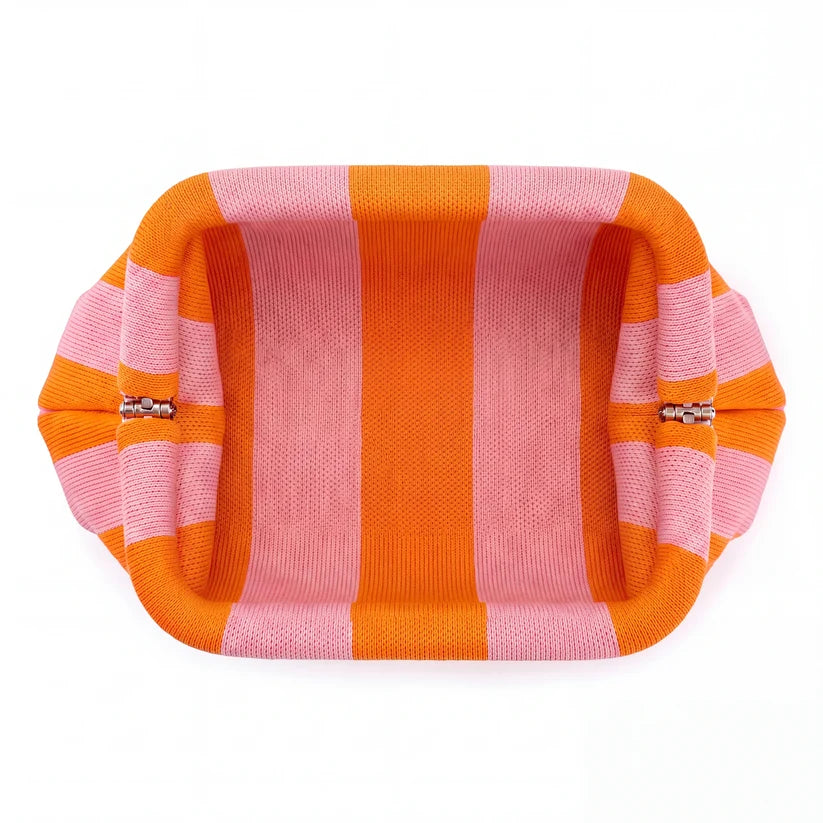 Lumelle - The Snap-Shut Makeup Bag